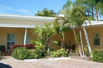 фото отеля Tropical Shores Beach Resort
