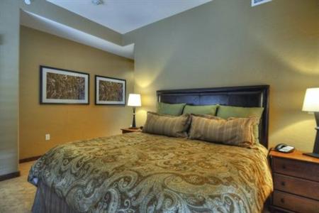 фото отеля Trailhead Lodge Steamboat Springs