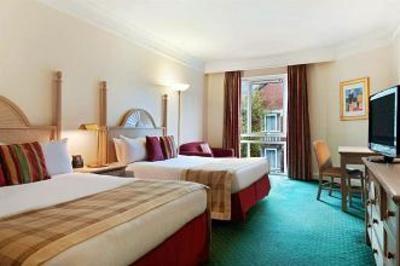 фото отеля Hilton Newport