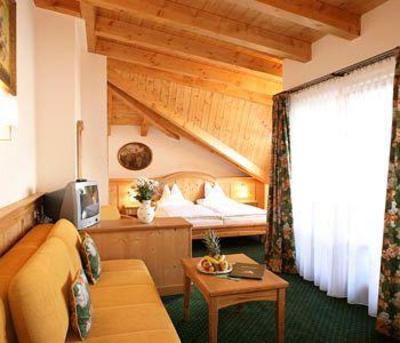 фото отеля Hotel zum Hirschen