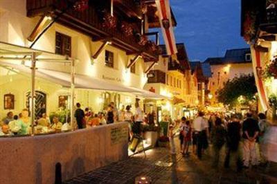 фото отеля Hotel zum Hirschen