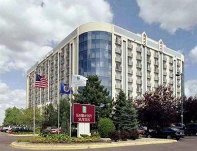 фото отеля Embassy Suites Minneapolis Airport