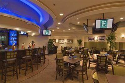 фото отеля Embassy Suites Minneapolis Airport
