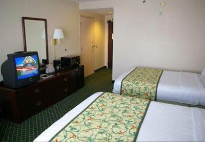 фото отеля Fairfield Inn Charlottesville North