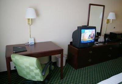 фото отеля Fairfield Inn Charlottesville North