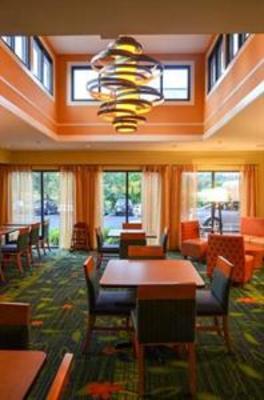 фото отеля Fairfield Inn Charlottesville North