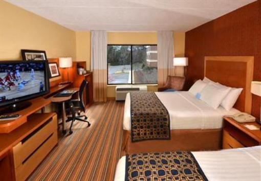 фото отеля Fairfield Inn Charlottesville North