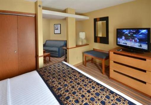 фото отеля Fairfield Inn Charlottesville North