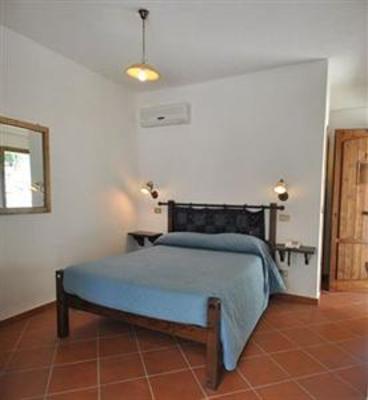фото отеля La Mia Valle Hotel Capo d'Orlando
