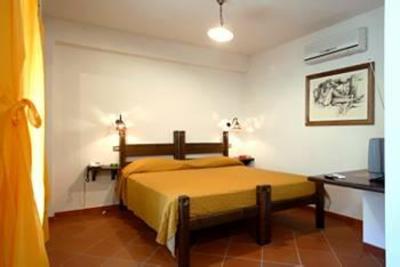 фото отеля La Mia Valle Hotel Capo d'Orlando