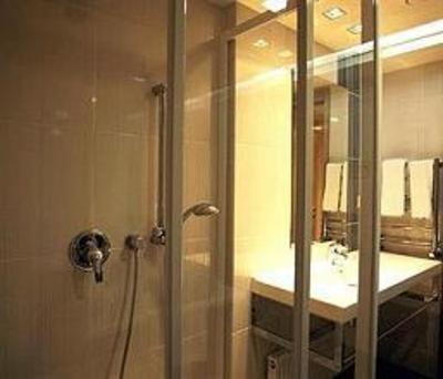 фото отеля University Town International Hotel