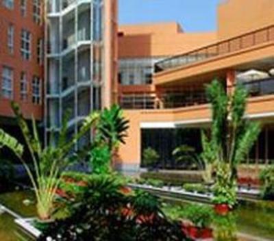 фото отеля University Town International Hotel