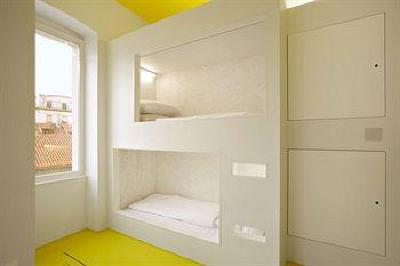 фото отеля Golly&Bossy Design Hostel