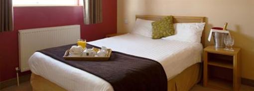 фото отеля Antoinette Hotel Wimbledon