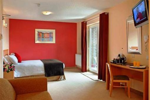 фото отеля Antoinette Hotel Wimbledon