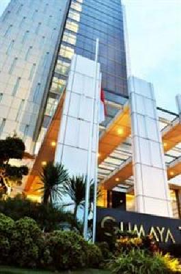 фото отеля Gumaya Tower Hotel Semarang