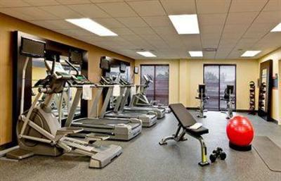 фото отеля Hampton Inn & Suites Mahwah