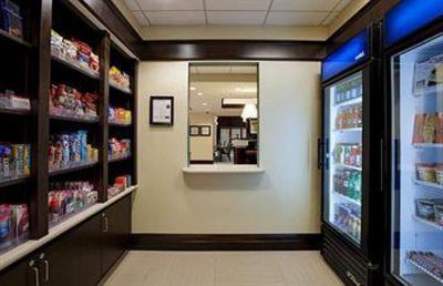 фото отеля Hampton Inn & Suites Mahwah