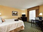 фото отеля Hampton Inn & Suites Mahwah