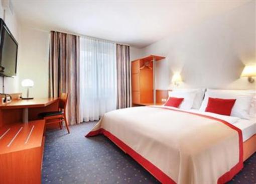 фото отеля Tryp Muenchen