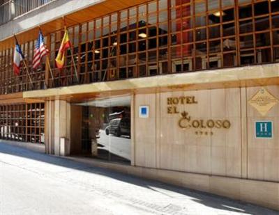 фото отеля Hotel El Coloso