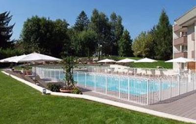 фото отеля Residence la Reserve Geneve Ferney-Voltaire