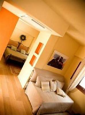 фото отеля Avalon Boutique Suites Hotel