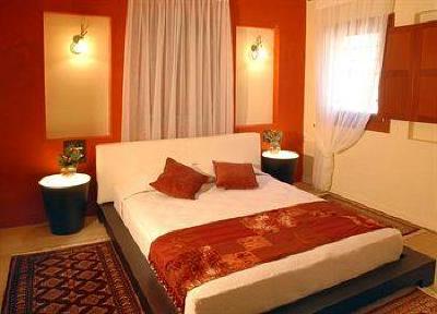фото отеля Avalon Boutique Suites Hotel