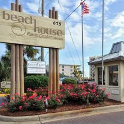 фото отеля Beach House Condominiums Destin