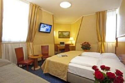 фото отеля BEST WESTERN Hotel Mondschein