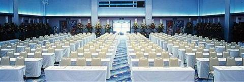 фото отеля Okinawa Kariyushi Beach Resort Ocean Spa
