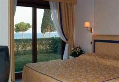 фото отеля Relais Sant' Emiliano Hotel Padenghe sul Garda