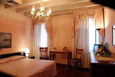 фото отеля Aldo Moro Hotel