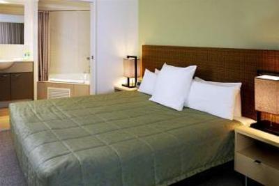 фото отеля Mantra Ettalong Beach Resort