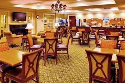 фото отеля Holiday Inn Express Hotel & Suites Jackson Flowood