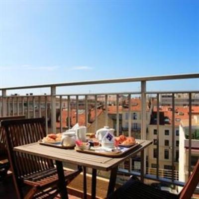 фото отеля Kyriad Cannes Centre