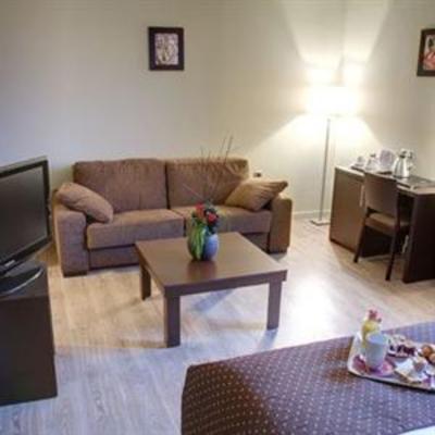 фото отеля Best Western Hotel Des Barolles Brignais