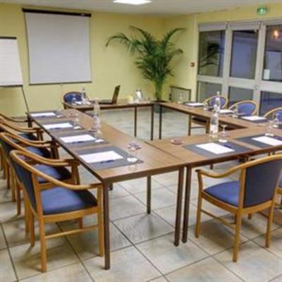 фото отеля Best Western Hotel Des Barolles Brignais
