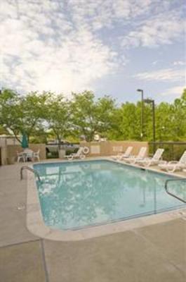 фото отеля Hampton Inn Starkville