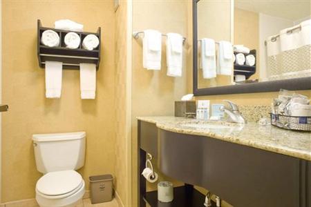 фото отеля Hampton Inn Starkville