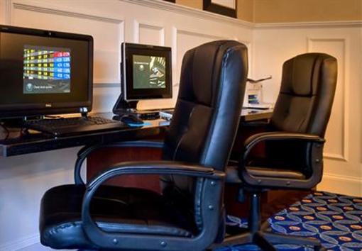 фото отеля Courtyard by Marriott Boston Woburn / Burlington
