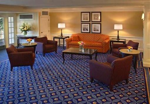 фото отеля Courtyard by Marriott Boston Woburn / Burlington