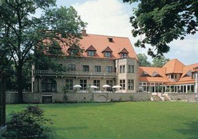 фото отеля Parkhotel Unter Den Linden