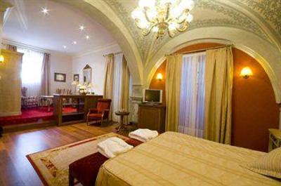 фото отеля Hotel Palacio de la Magdalena