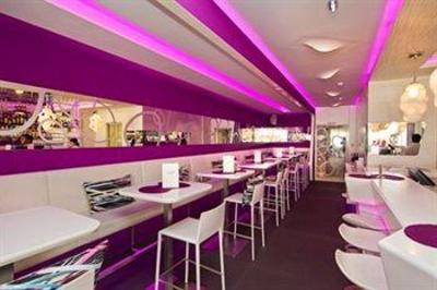 фото отеля Iris Porsche Hotel & Restaurant