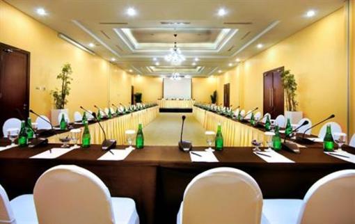 фото отеля Aston Bogor Hotel and Resort