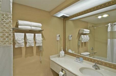 фото отеля Hampton Inn Anchorage