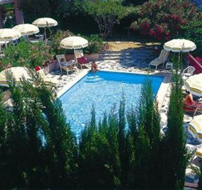 фото отеля Hotel Les Orangers