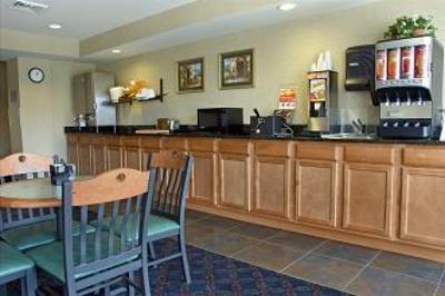фото отеля Best Western Legacy Inn & Suites South Beloit