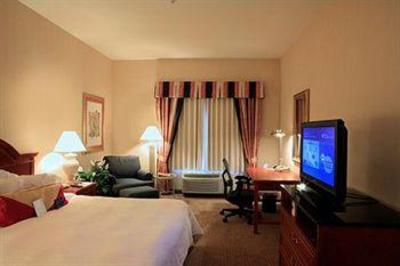 фото отеля Hilton Garden Inn Calabasas